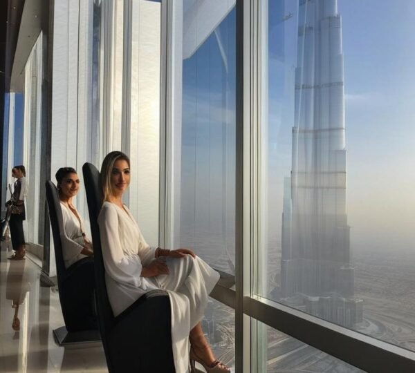 Burj Khalifa tickets, Dubai skyline views