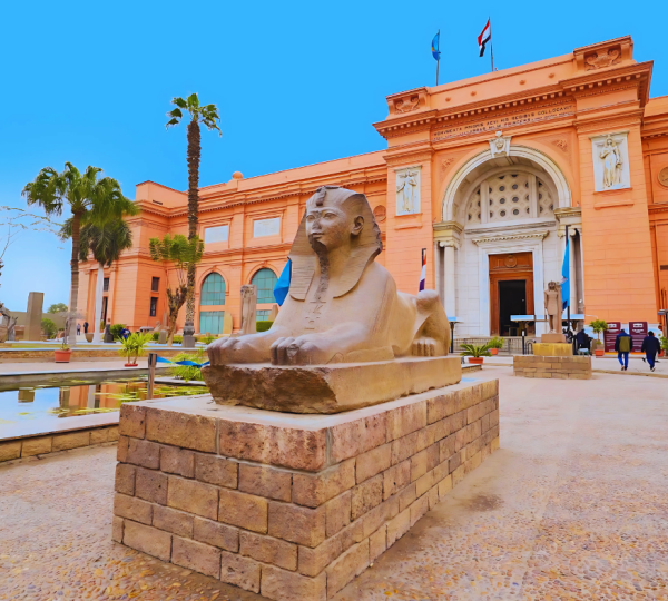 Egyptian Museum and Khan El-Khalili Guided Tour