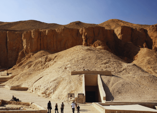 Valley of the Kings and Queens Guided Tour