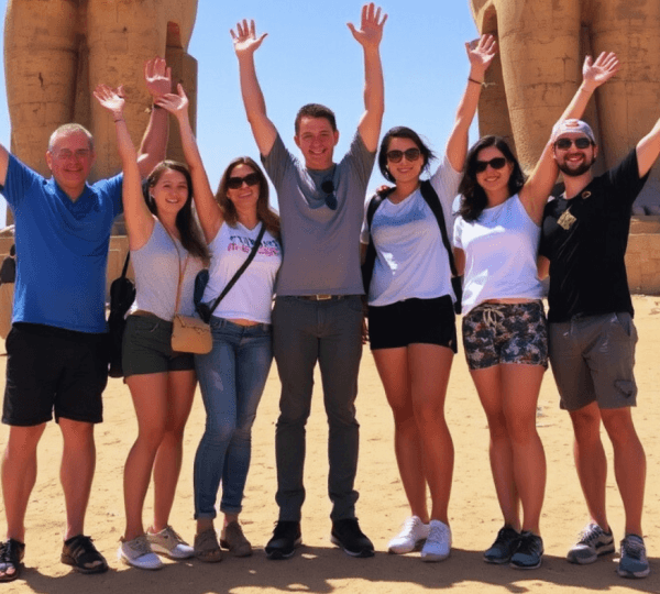 Guided Tour to East and West Banks with Lunch