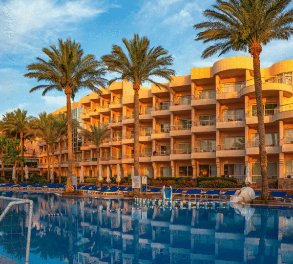 Diving Holiday in Hurghada – 8 Days / 7 Nights