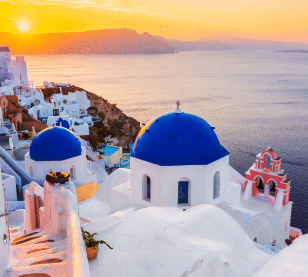 Walking Holiday in the Cyclades – Naxos • Amorgos • Santorini | 12 Days / 11 Nights