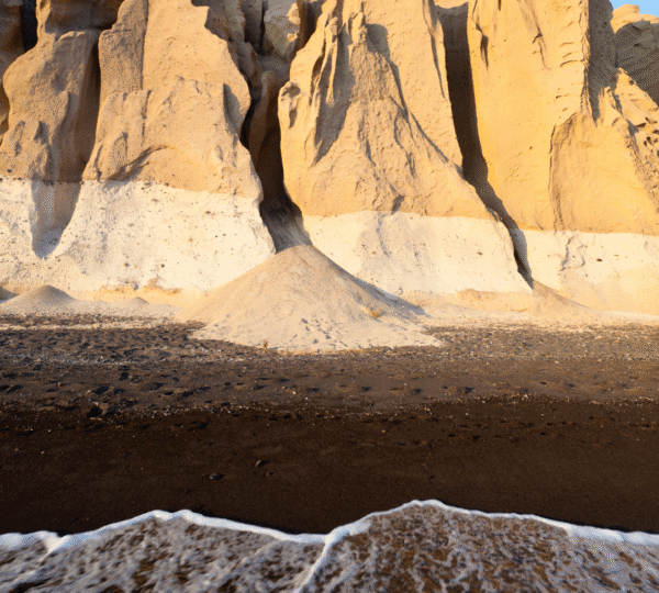 Hiking in Santorini – 8 Days of Walking Bliss