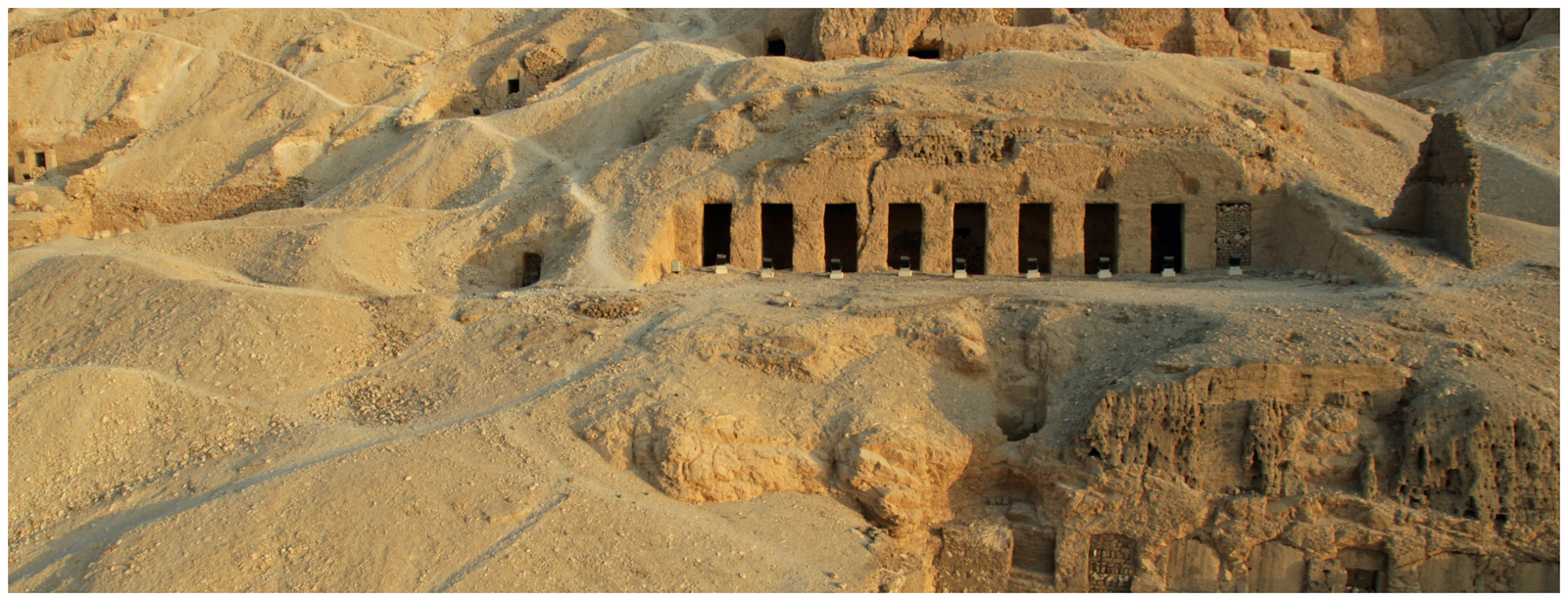 Valley of the Kings & Queens Guided Adventure – Discover the Secrets of Ancient Luxor